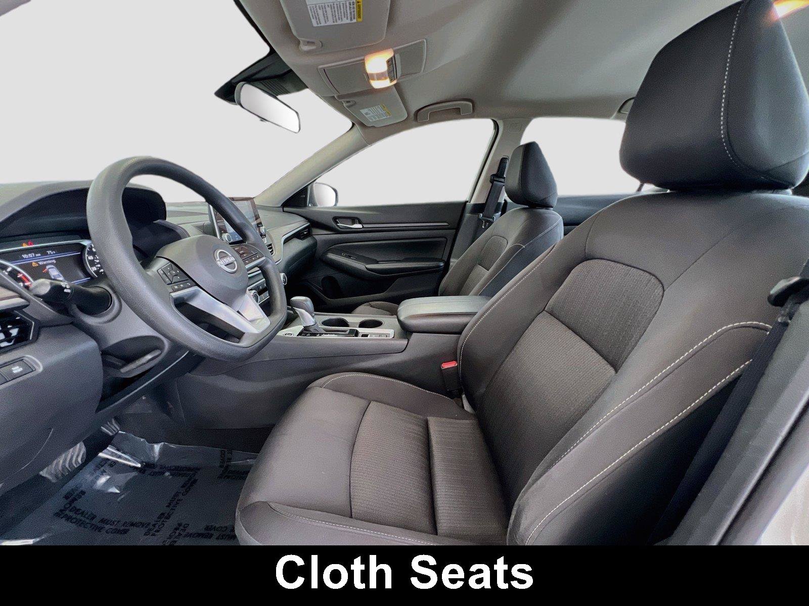 Used 2025 Nissan Altima 2.5 SV AWD/4WD image 5