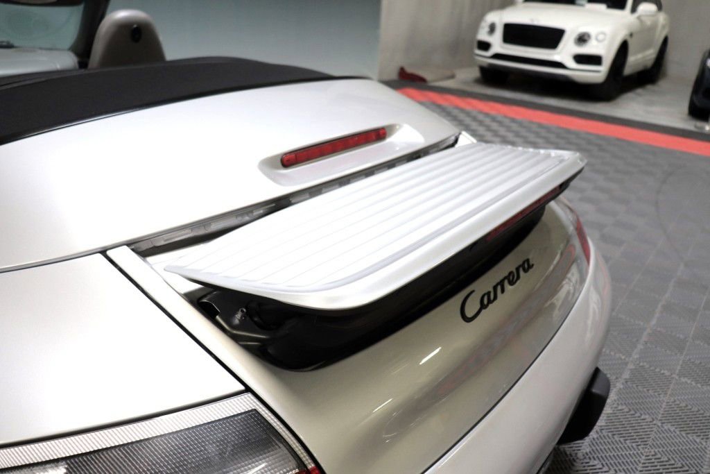 Used 2000 Porsche 911 Cabriolet image 69