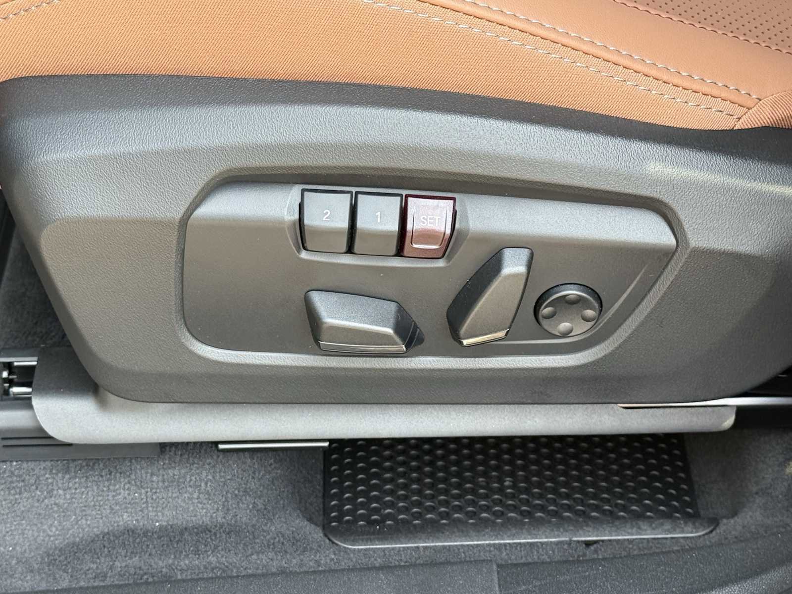 New 2025 MINI Cooper Countryman S w/ Comfort Package Max image 12