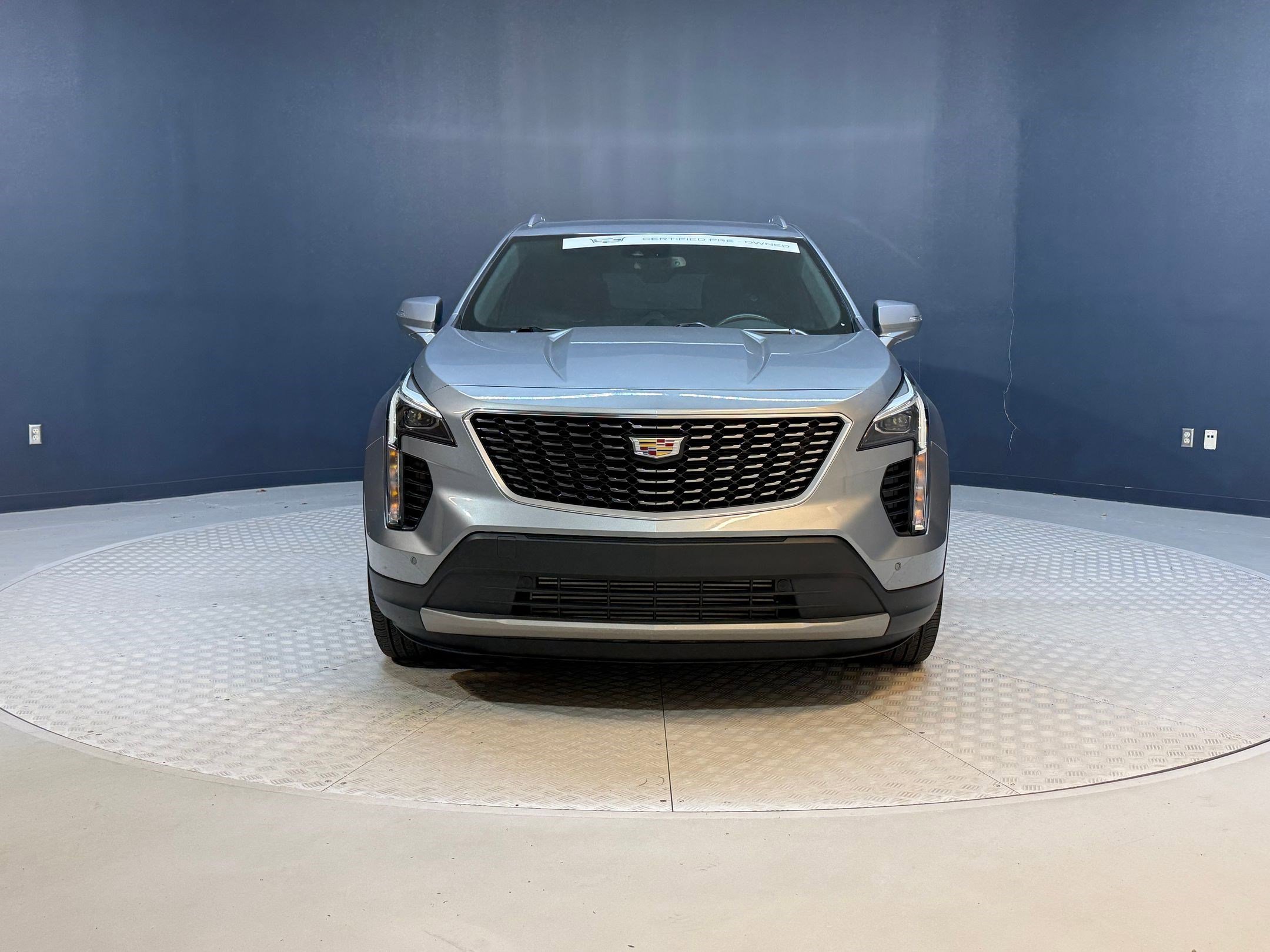 Certified 2023 Cadillac XT4 Premium Luxury image 6
