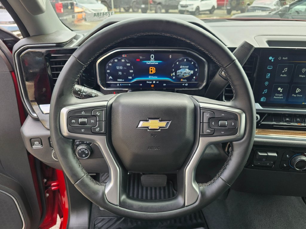 Used 2024 Chevrolet Silverado 1500 LT AWD/4WD image 22