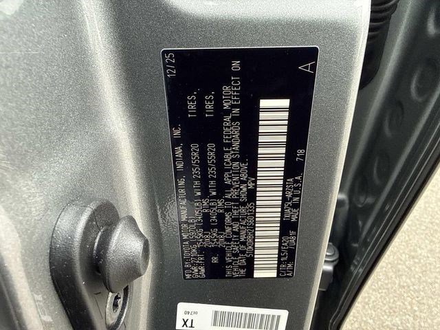 Used 2026 Toyota Highlander XSE image 30