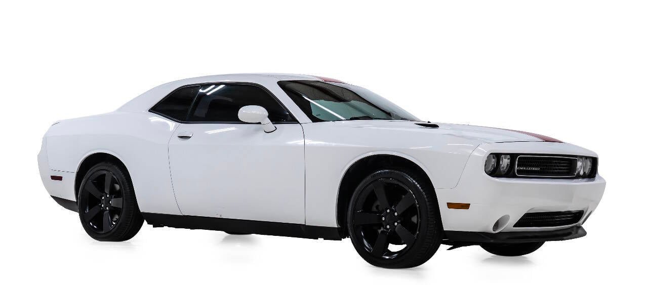 Used 2012 Dodge Challenger SXT