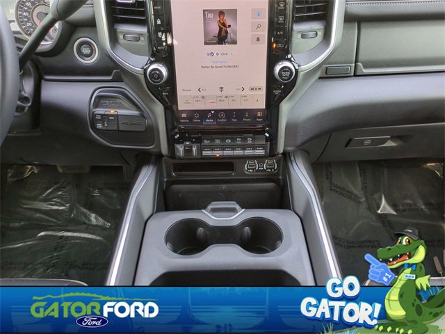 Used 2024 RAM 3500 Laramie w/ Night Edition image 17