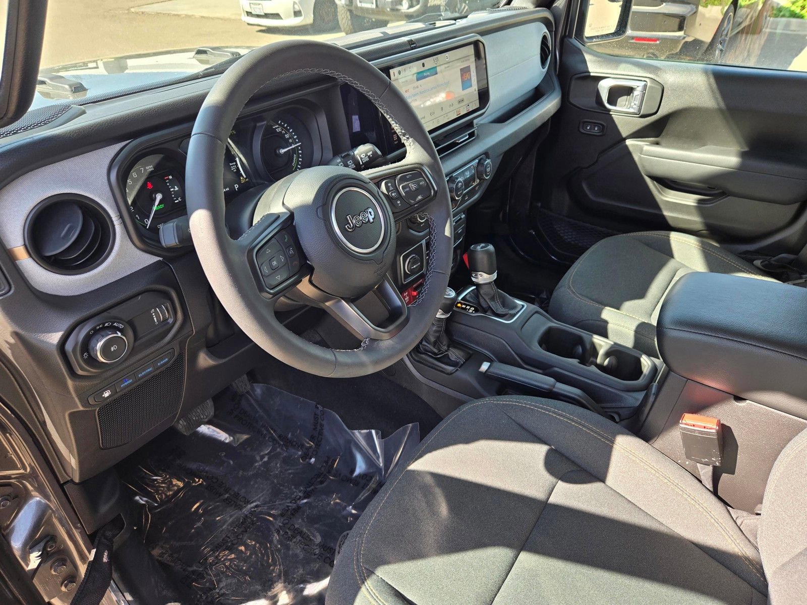 Used 2025 Jeep Wrangler Unlimited Sport S 4xe image 14