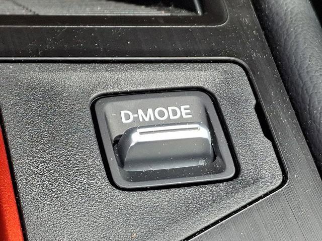 Certified 2025 Nissan Kicks SR AWD/4WD image 25