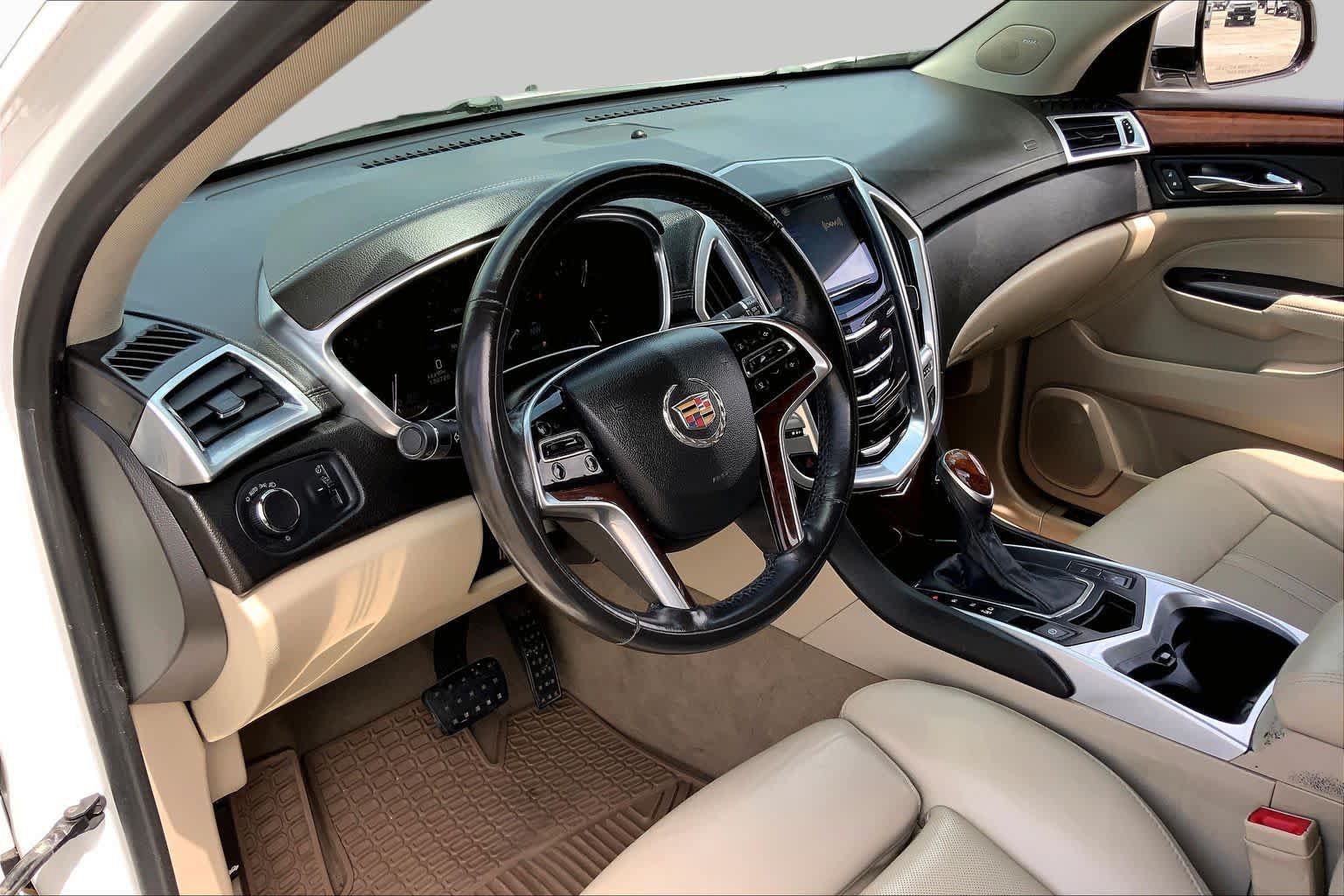 Used 2013 Cadillac SRX Luxury FWD image 17