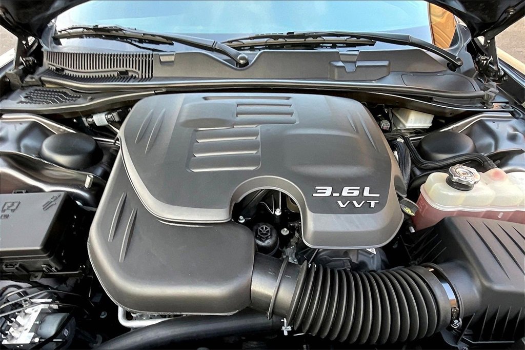 Certified 2023 Dodge Challenger SXT image 9