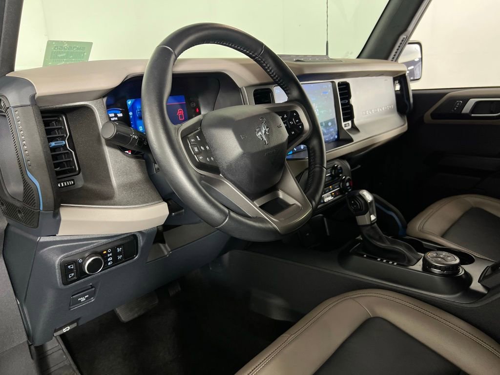 Used 2024 Ford Bronco Wildtrak image 23