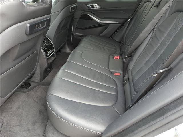 Used 2019 BMW X5 xDrive40i w/ Convenience Package AWD/4WD image 19