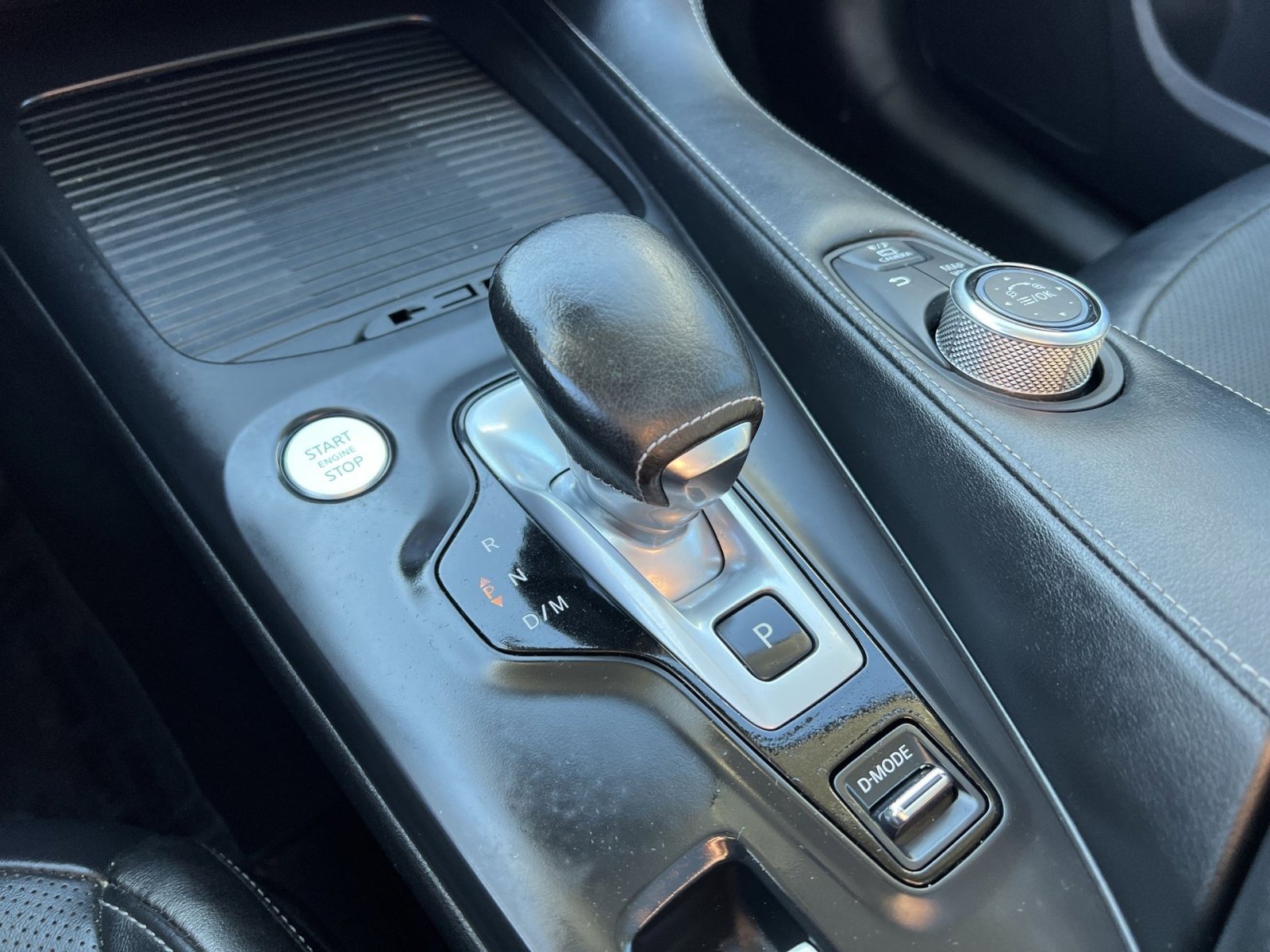 Used 2019 INFINITI QX50 Essential w/ Premium Heat Package image 22