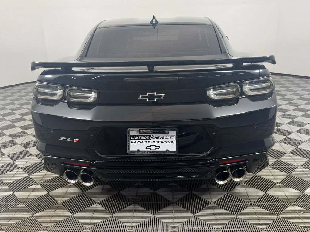 Used 2019 Chevrolet Camaro ZL1 RWD image 5