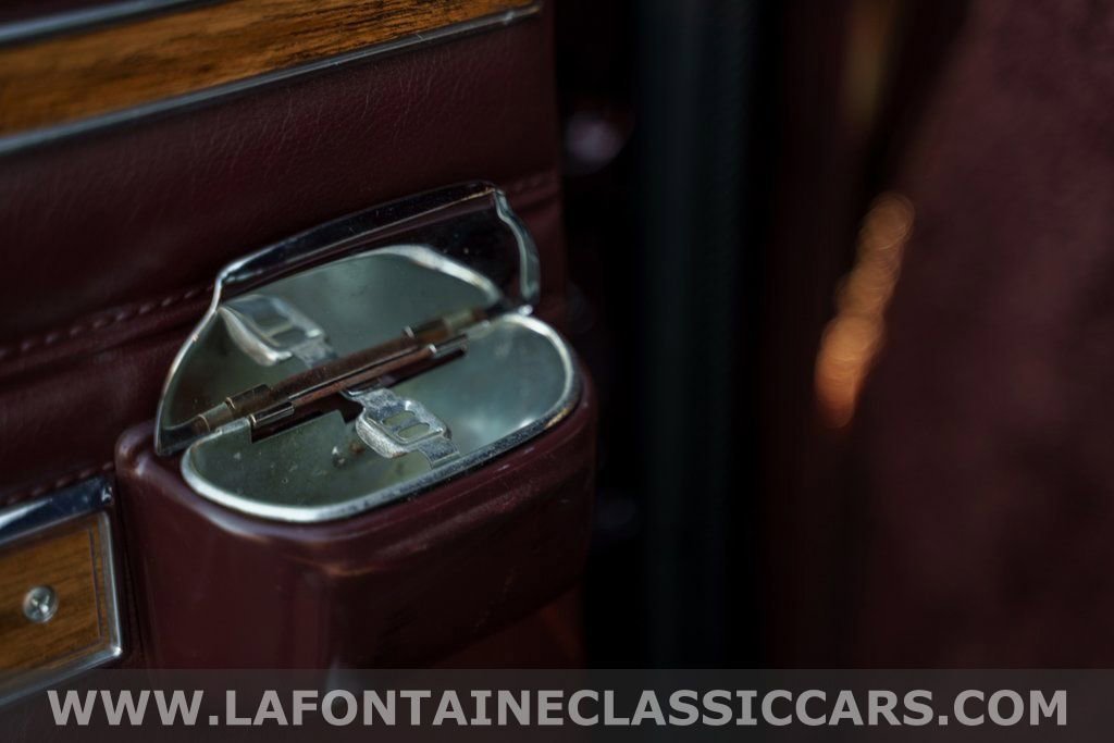 Used 1991 Jeep Grand Wagoneer image 88