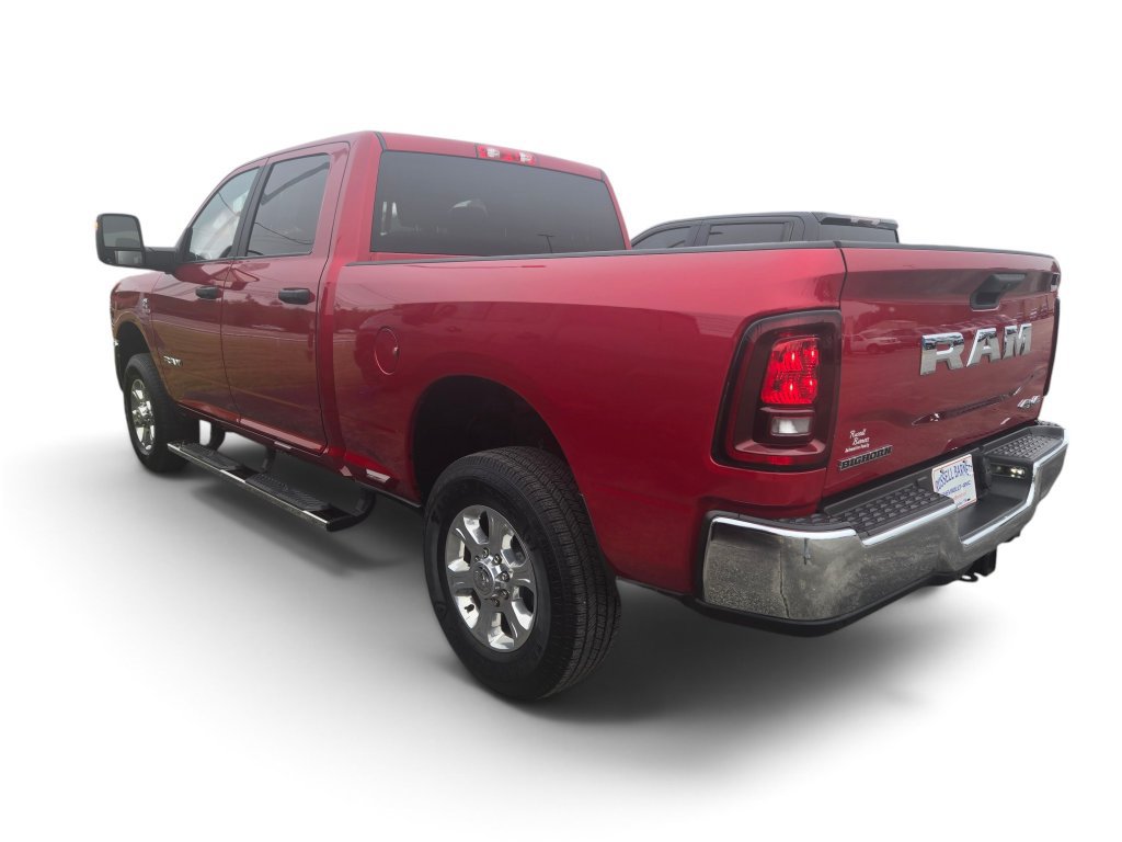 Used 2025 RAM 3500 Big Horn AWD/4WD image 3