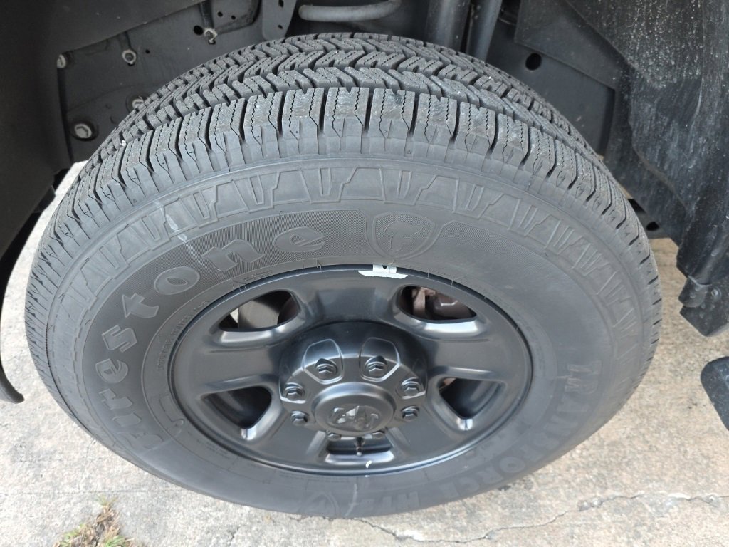 Certified 2022 RAM 2500 Tradesman w/ Bed Utility Group image 2