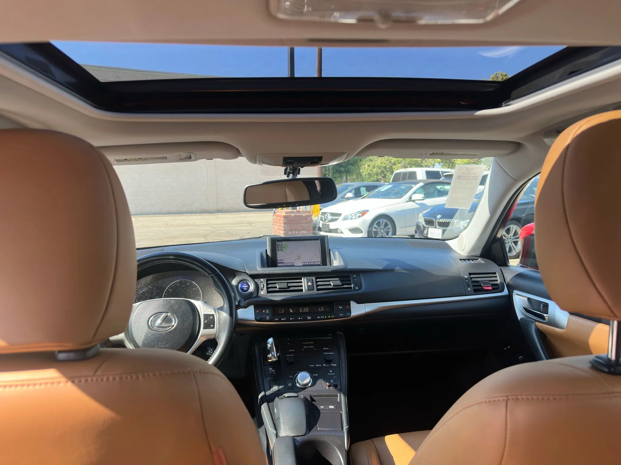 Used 2013 Lexus CT 200h w/ Premium Pkg w/Navigation FWD image 18
