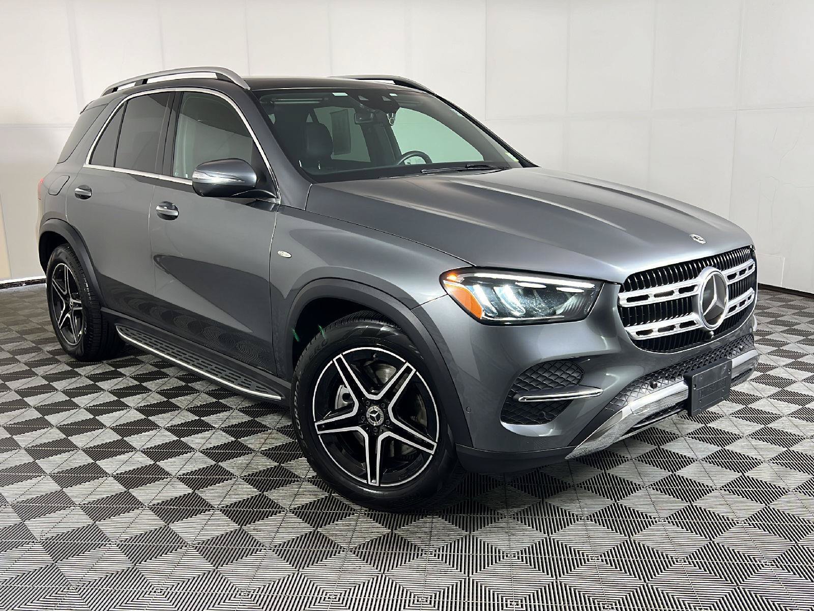Certified 2025 Mercedes-Benz GLE 450e 4MATIC image 38