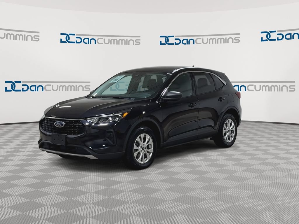 Used 2023 Ford Escape Active AWD/4WD image 4