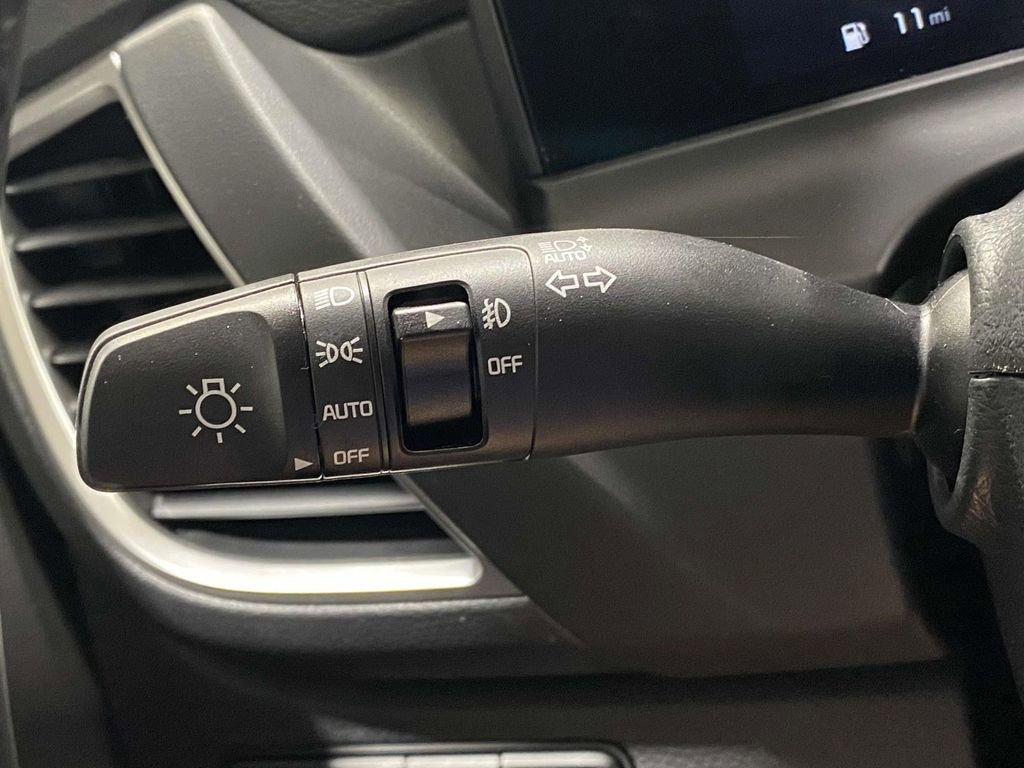 New 2026 Kia Seltos EX image 23