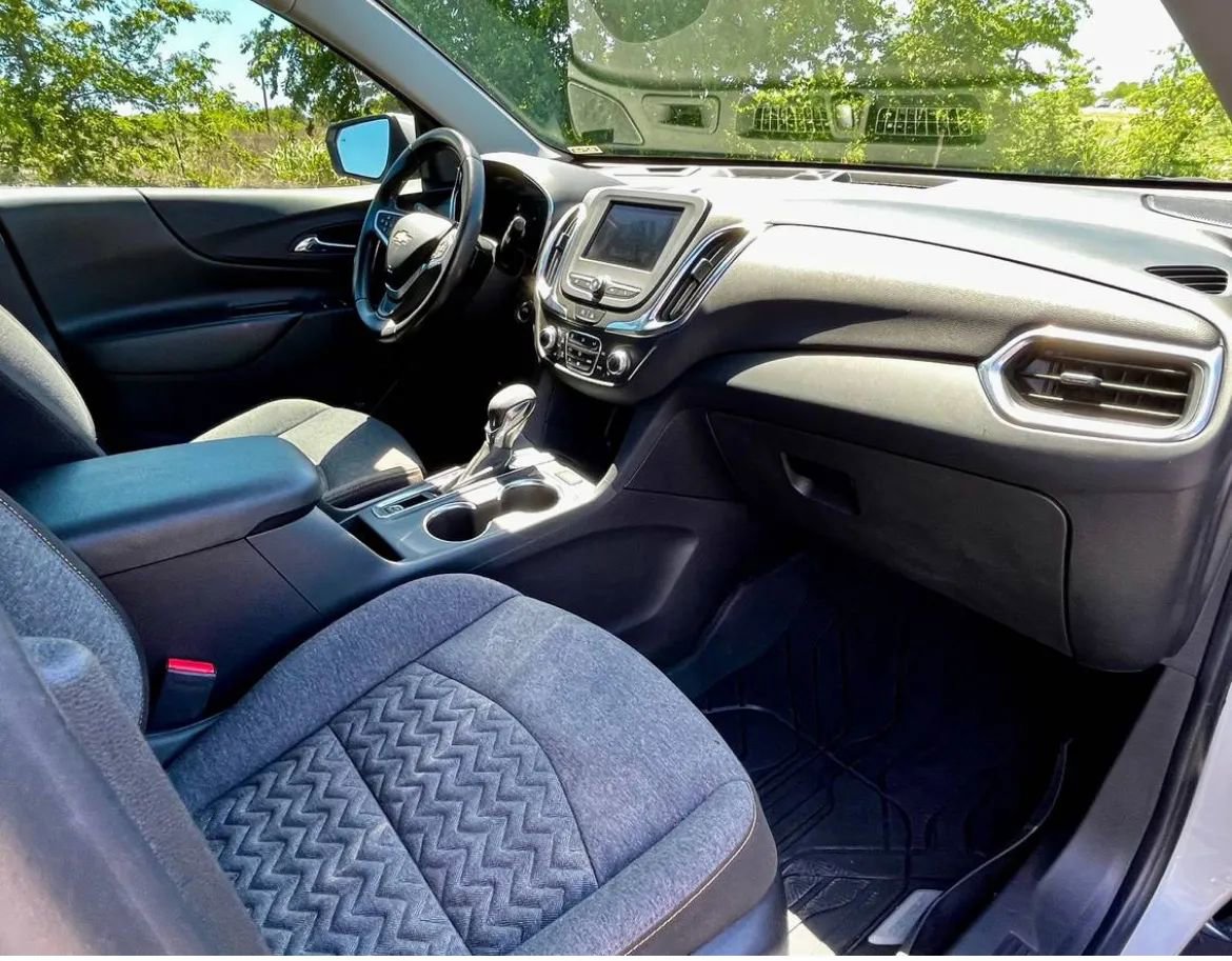 Used 2022 Chevrolet Equinox LT image 10