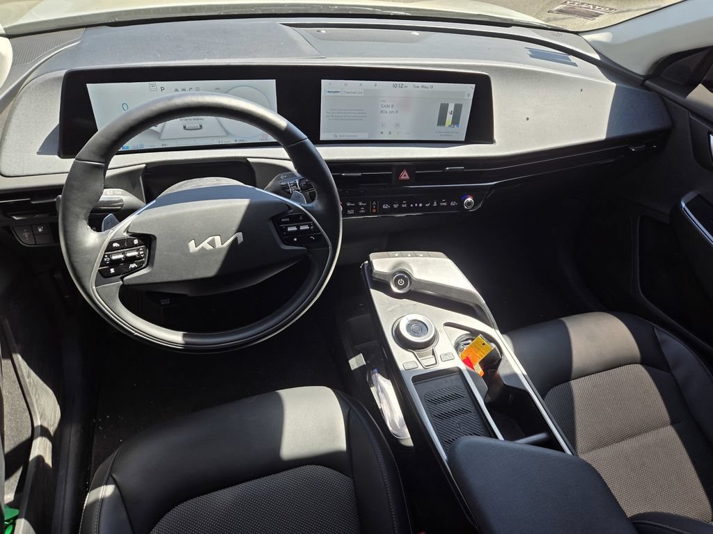 Used 2024 Kia EV6 Light AWD/4WD image 11