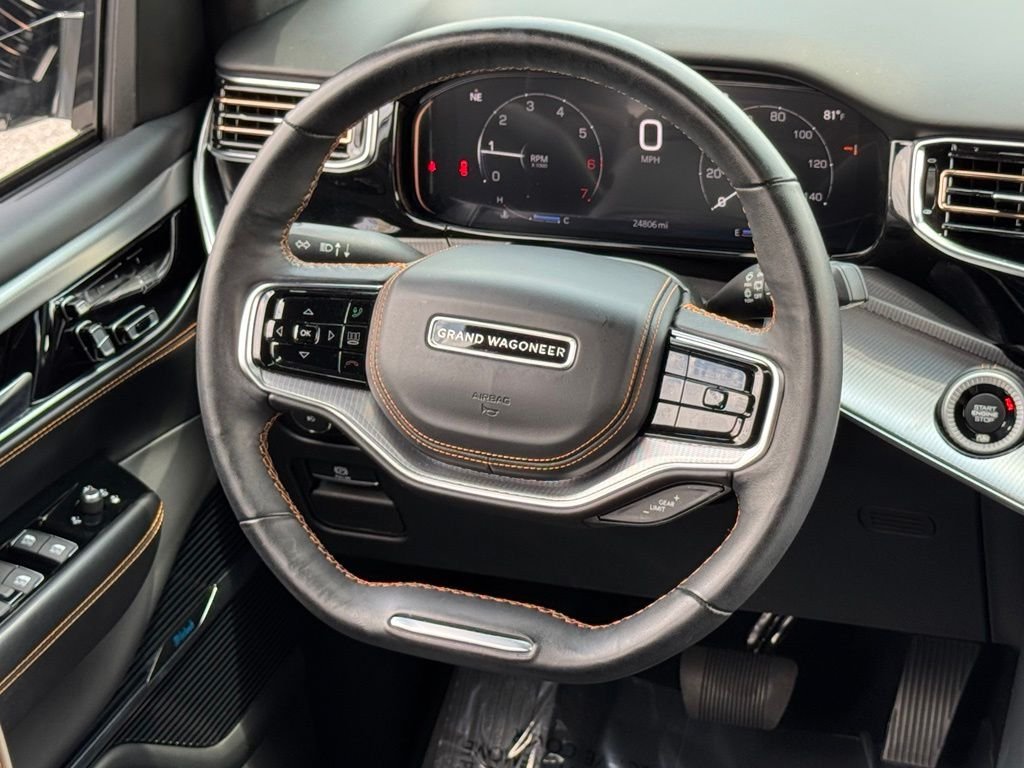 Used 2023 Jeep Grand Wagoneer Series III AWD/4WD image 31
