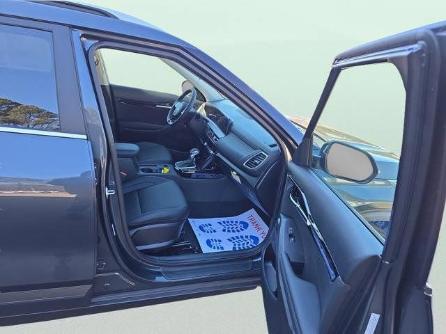 New 2026 Kia Seltos SX image 13