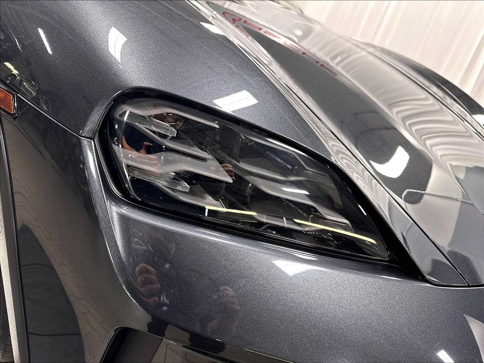 Used 2025 Porsche Taycan 4S AWD/4WD image 14