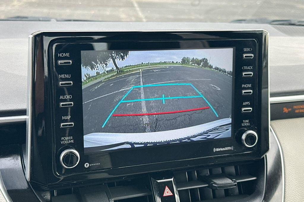 Used 2021 Toyota Corolla LE image 15