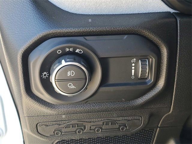 Used 2024 Jeep Gladiator Sport image 27