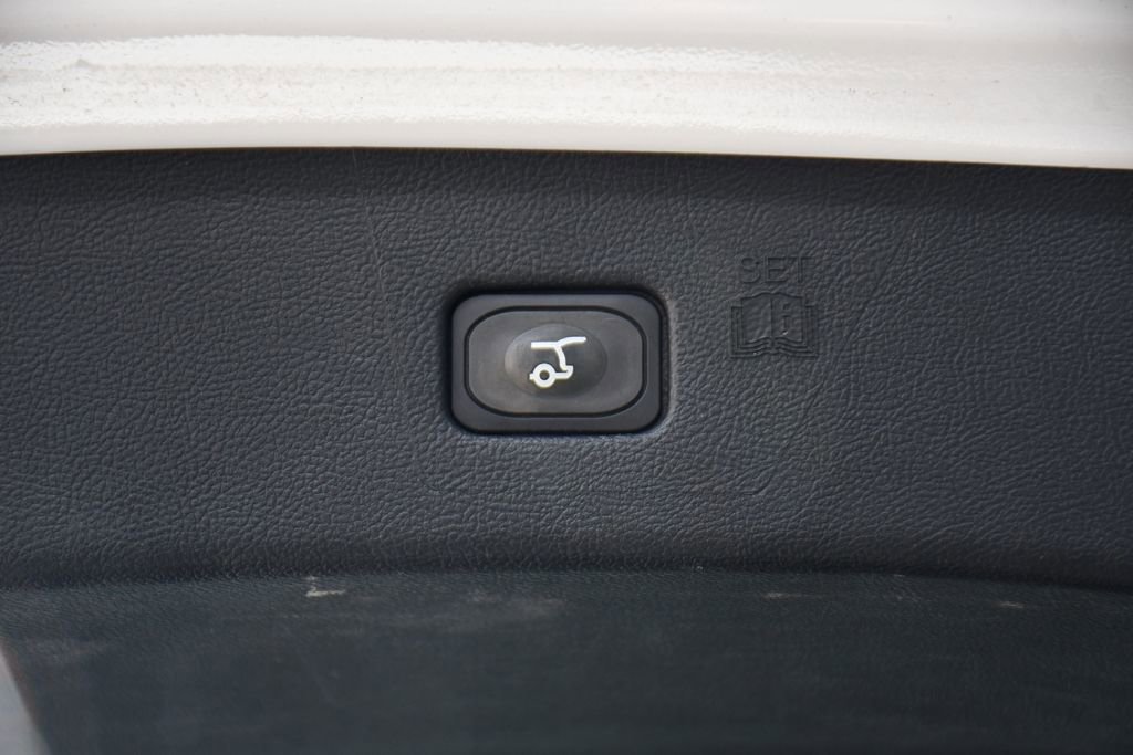 Used 2024 Ford Edge SEL w/ Convenience Package AWD/4WD image 21