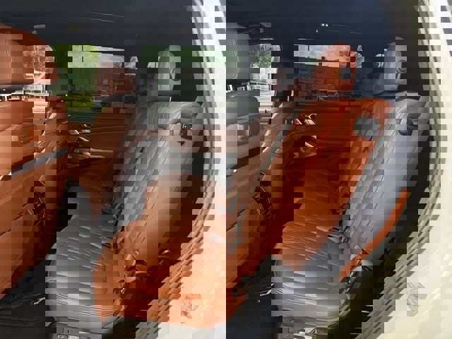 Used 2024 BMW X7 M60i w/ Executive Package image 29