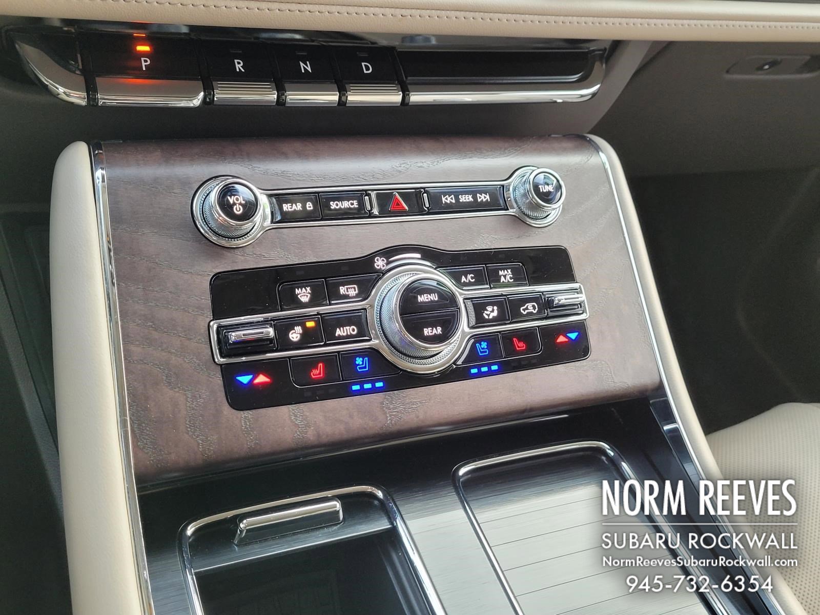 Used 2024 Lincoln Aviator Reserve w/ Equipment Group 201A image 14