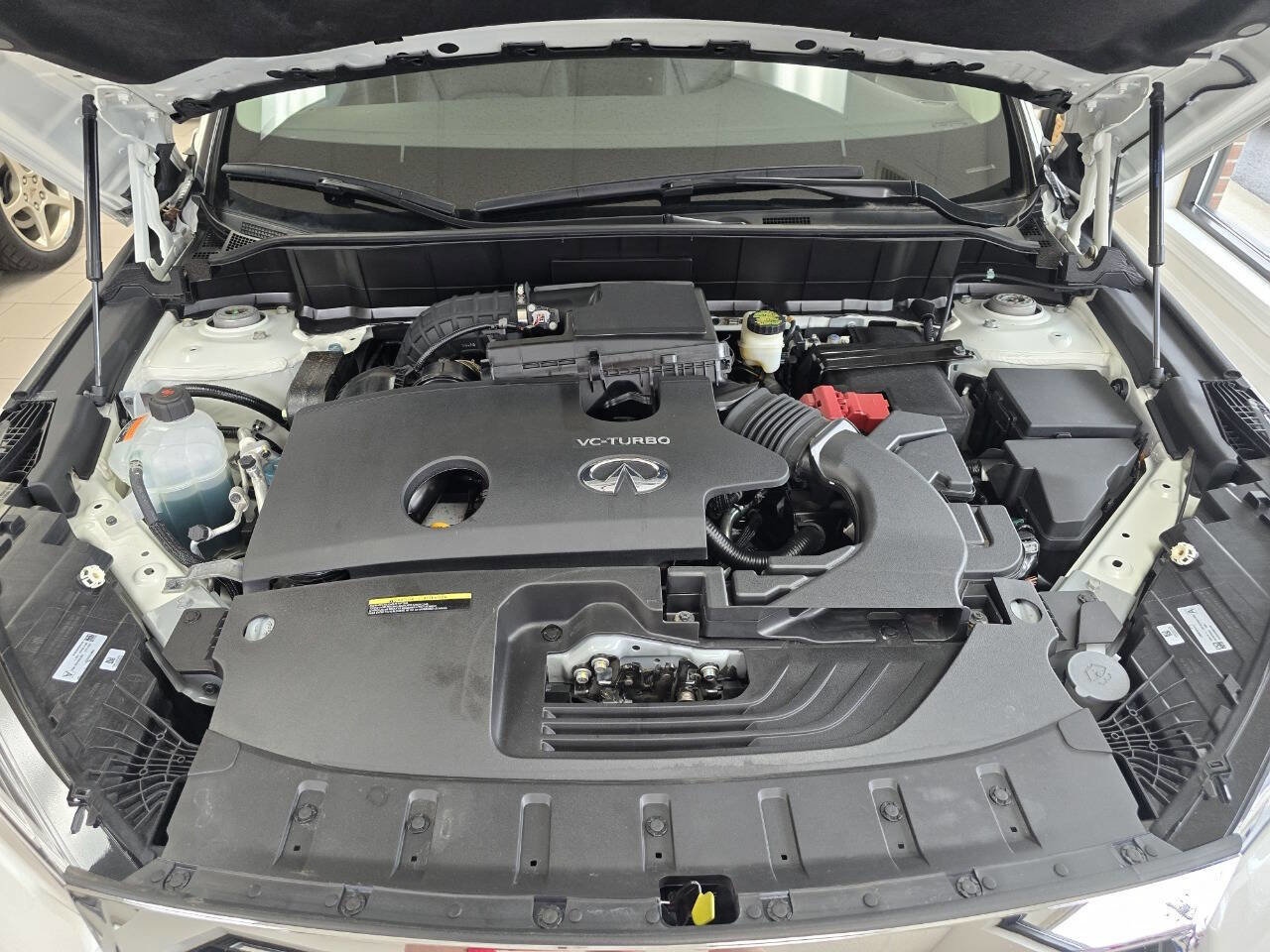 Used 2021 INFINITI QX50 Luxe w/ Cargo Package image 17