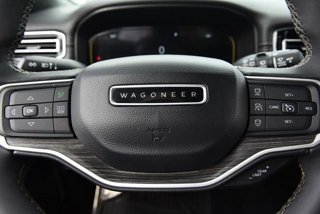 Used 2024 Jeep Wagoneer Series II w/ Flexible Seating Group image 20