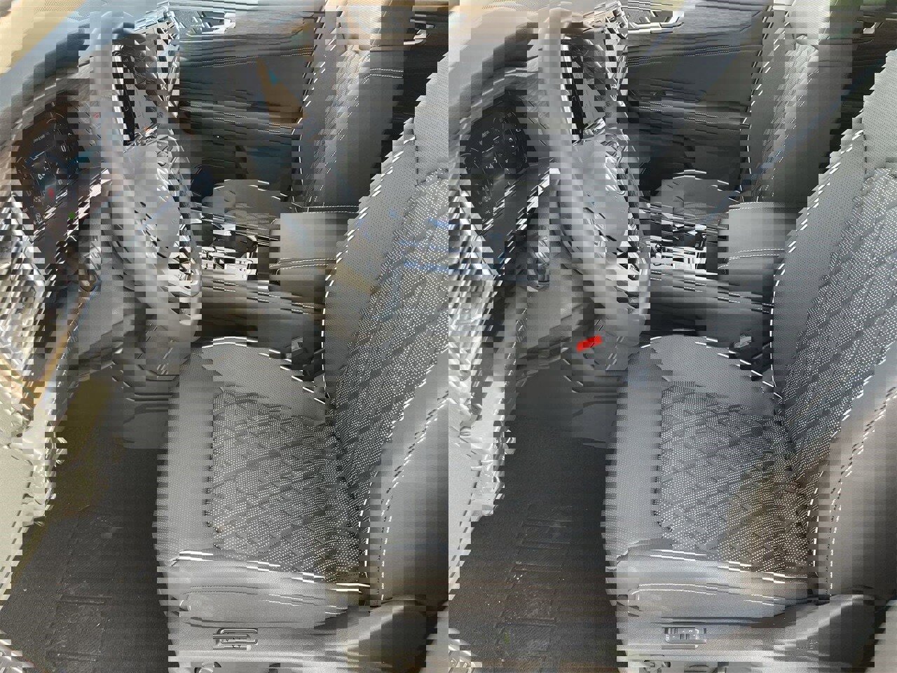 New 2026 Volkswagen Atlas SEL Premium R-Line image 15