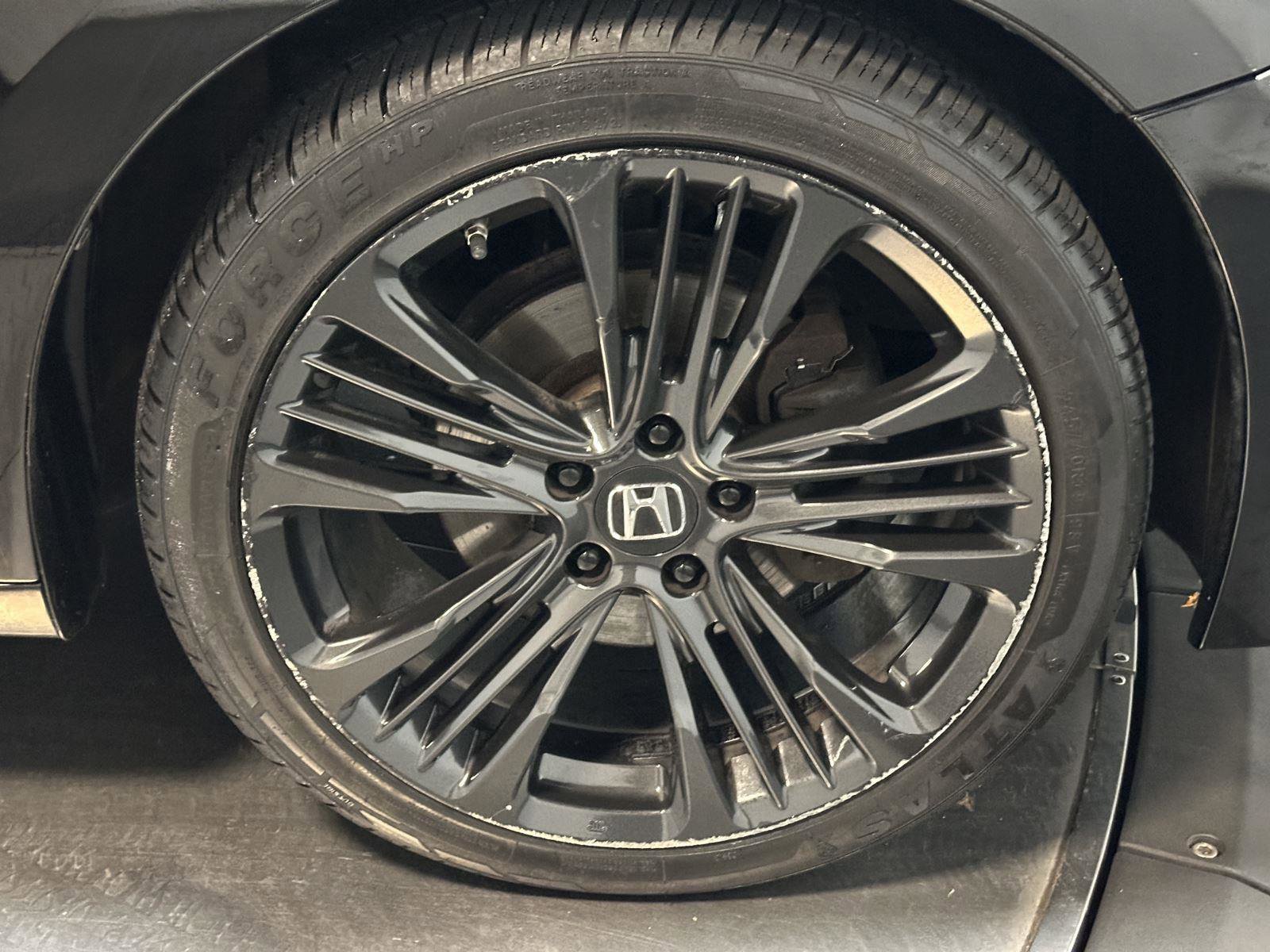 Used 2011 Honda Accord EX-L image 17