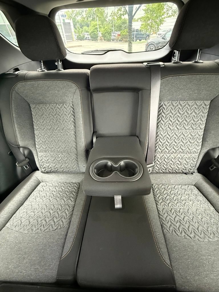 Used 2023 Chevrolet Equinox LT AWD/4WD image 27