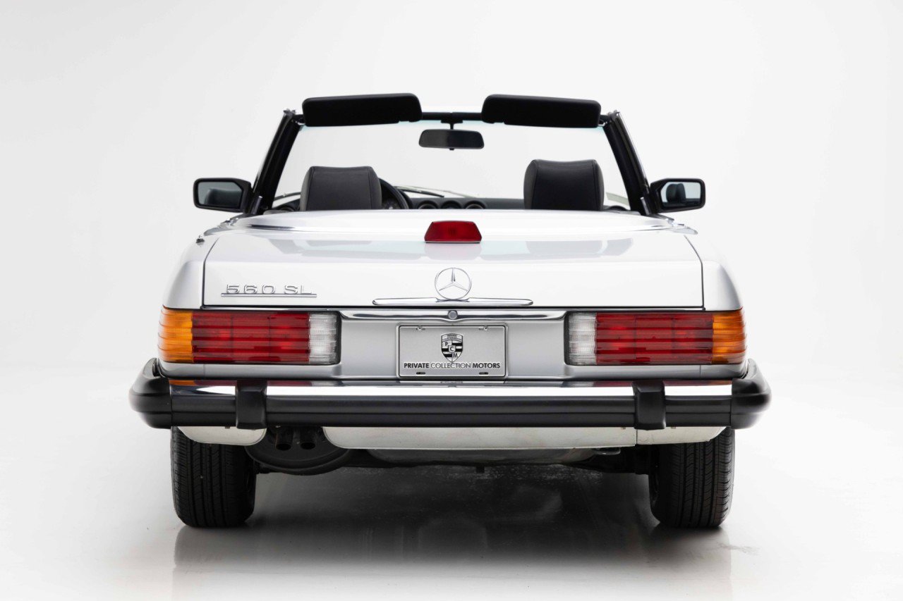 Used 1987 Mercedes-Benz 560 SL image 7