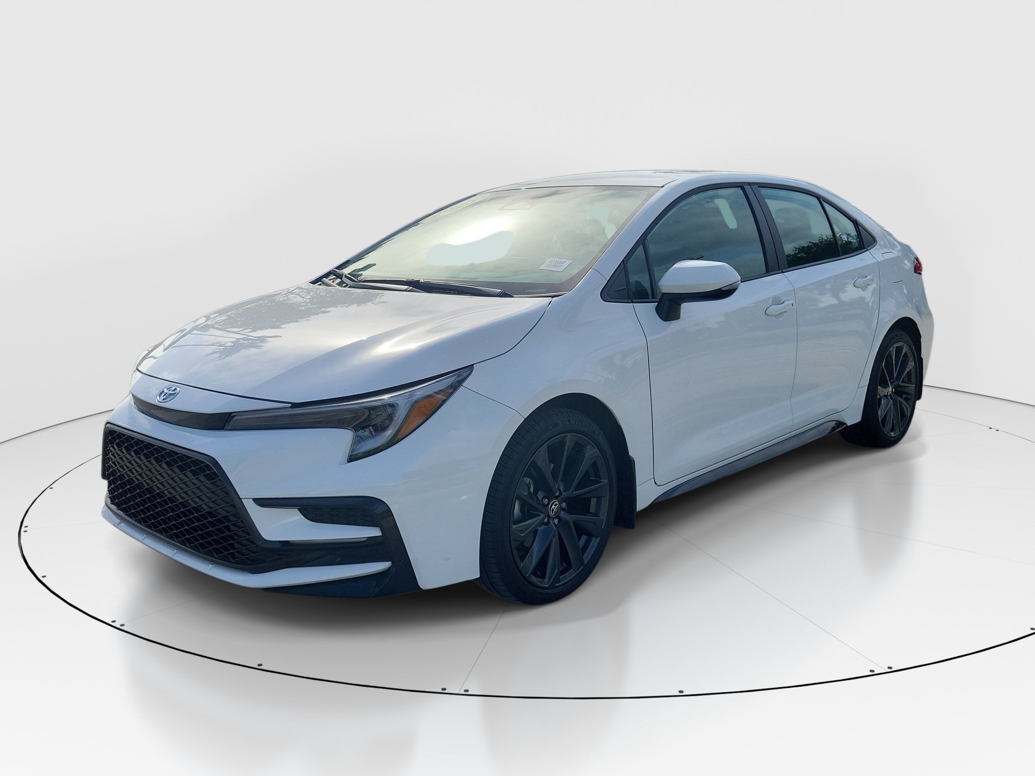 Certified 2026 Toyota Corolla SE FWD image 3