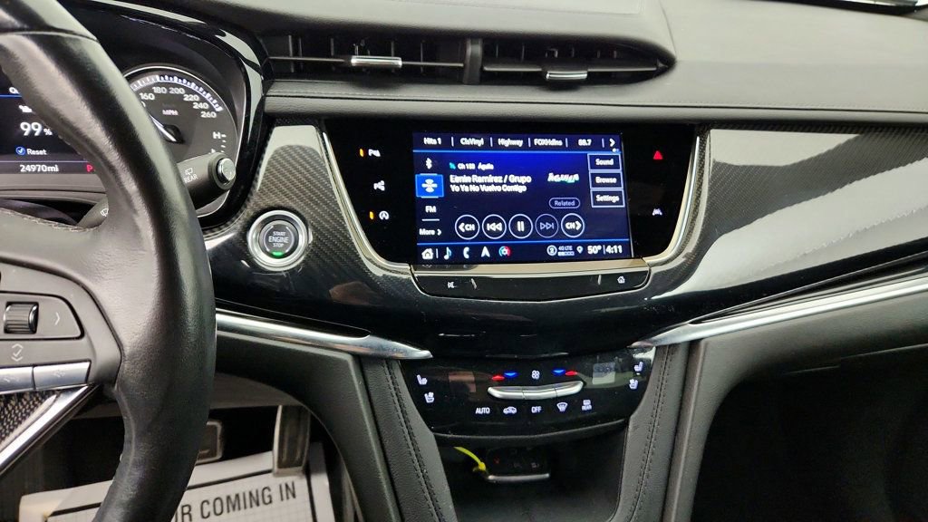 Used 2024 Cadillac XT6 Sport w/ Technology Package image 18