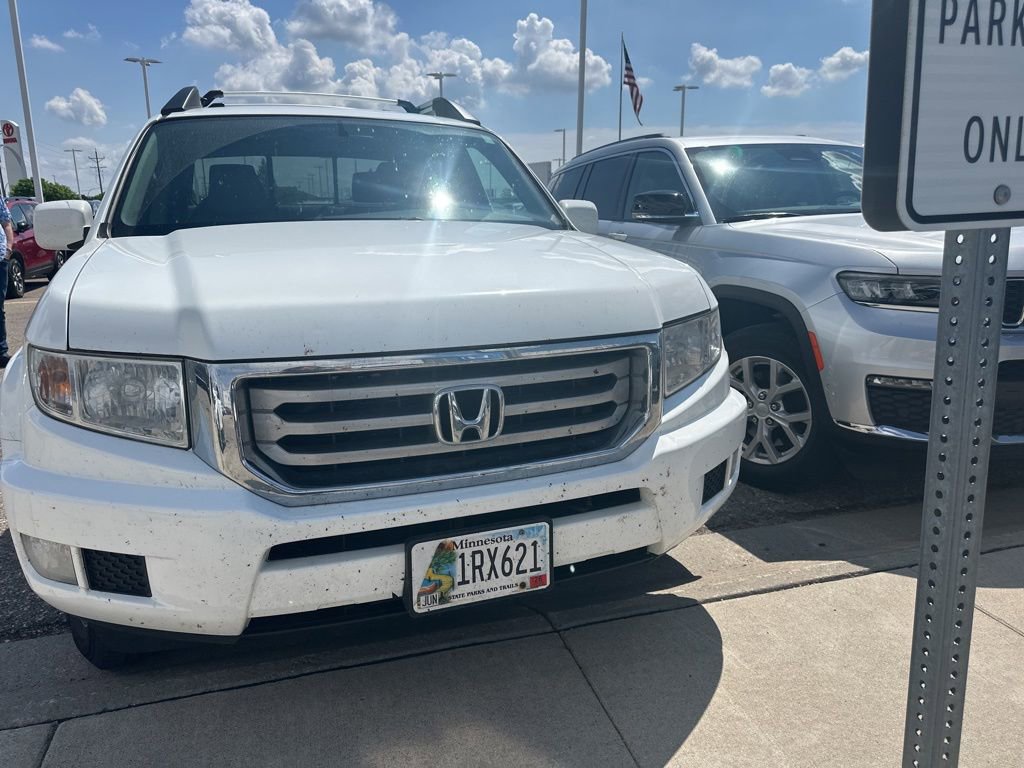 Used 2013 Honda Ridgeline RTS image 2