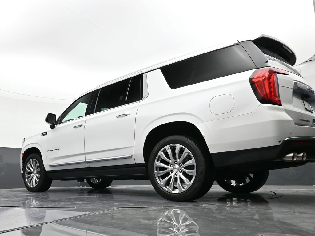 Used 2022 GMC Yukon XL Denali image 22