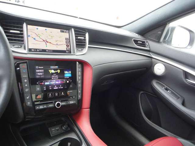 Used 2024 INFINITI QX50 Sport AWD/4WD image 25