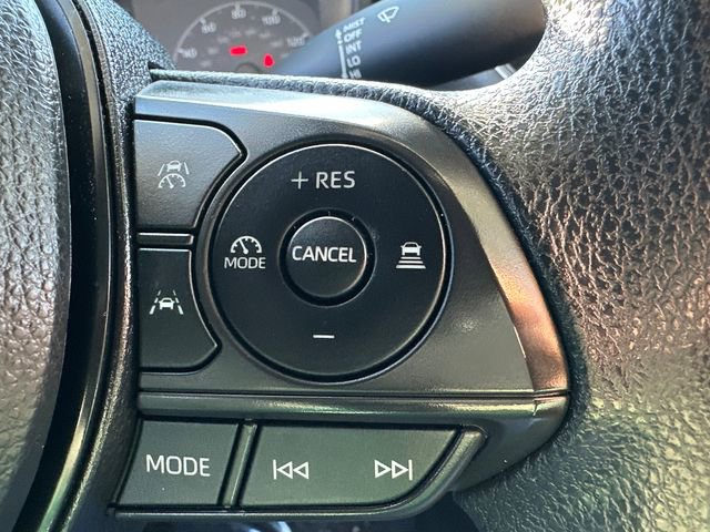 Certified 2025 Toyota Corolla LE image 31