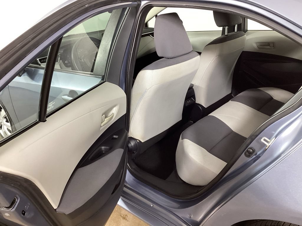 Used 2023 Toyota Corolla LE FWD image 21