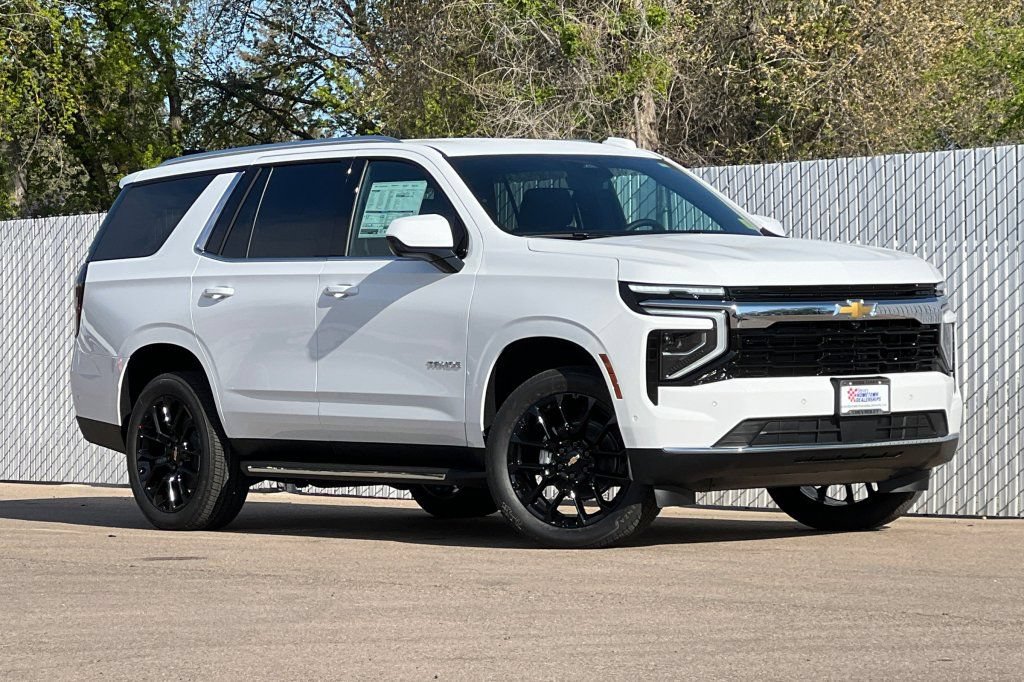 New 2026 Chevrolet Tahoe LS w/ Max Trailering Package AWD/4WD image 2