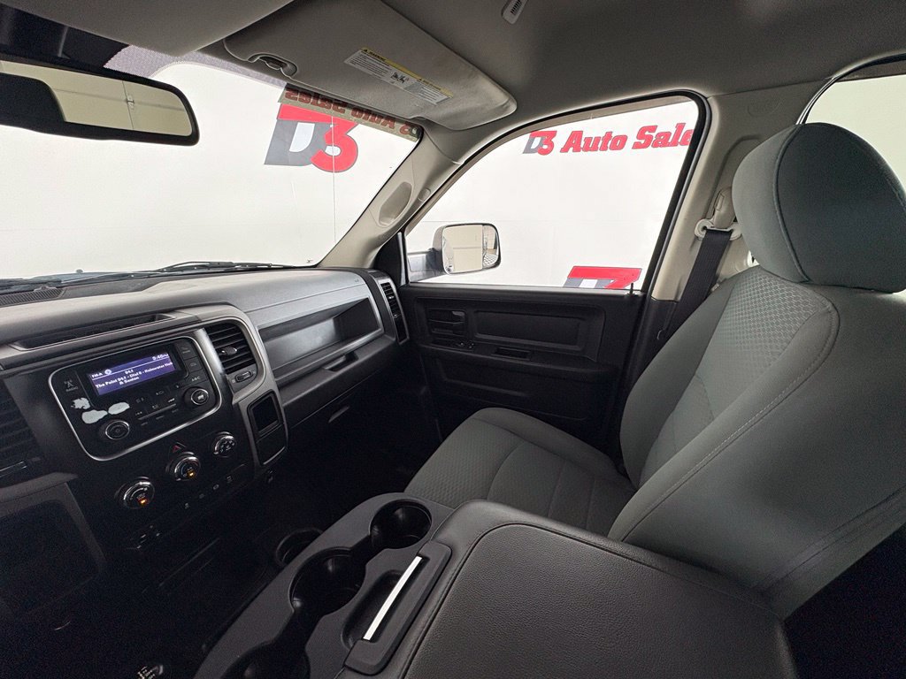 Used 2017 RAM 2500 Tradesman w/ Chrome Appearance Group AWD/4WD image 30