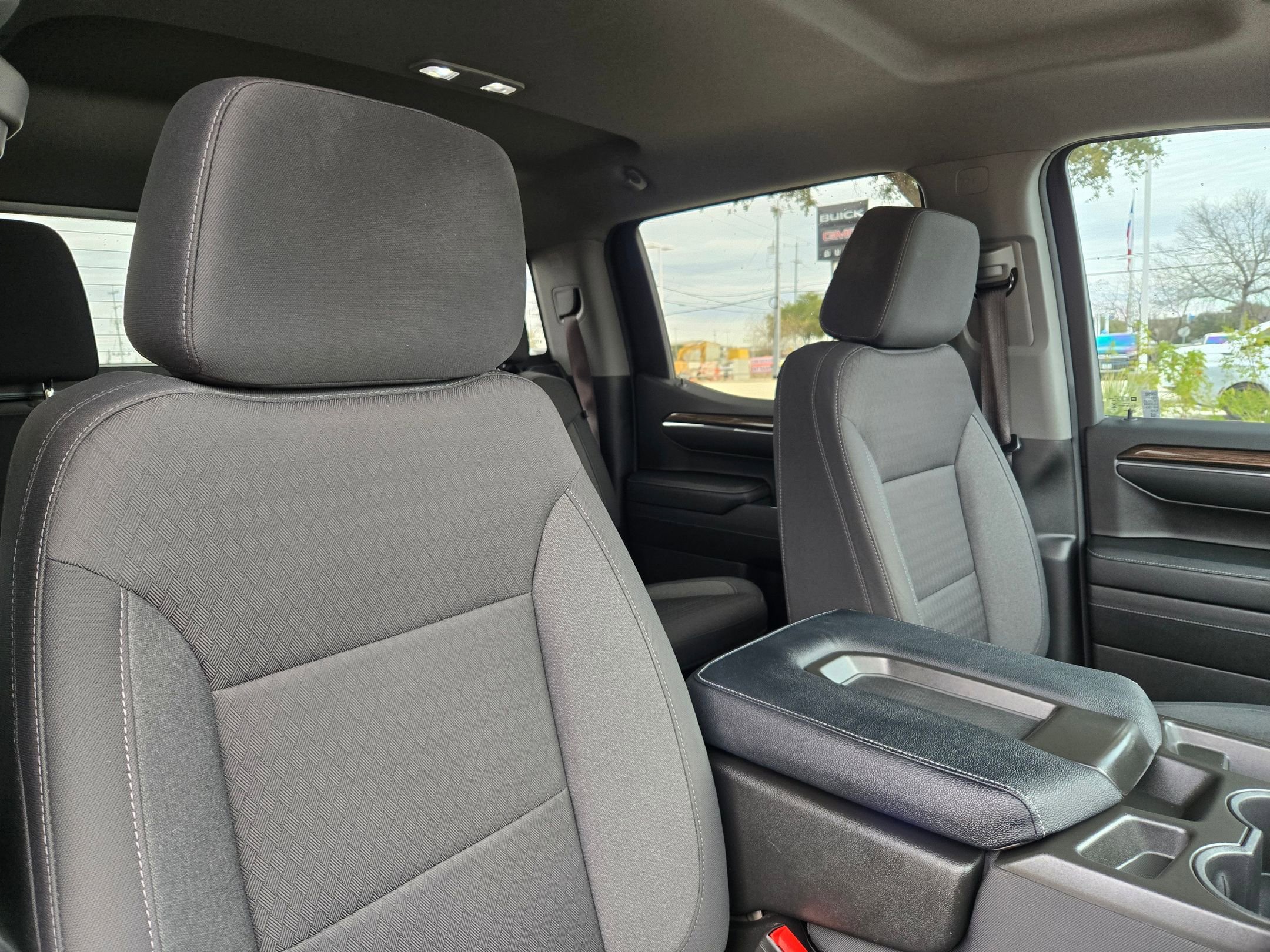 Certified 2024 Chevrolet Silverado 1500 LT w/ Texas Edition Plus image 31