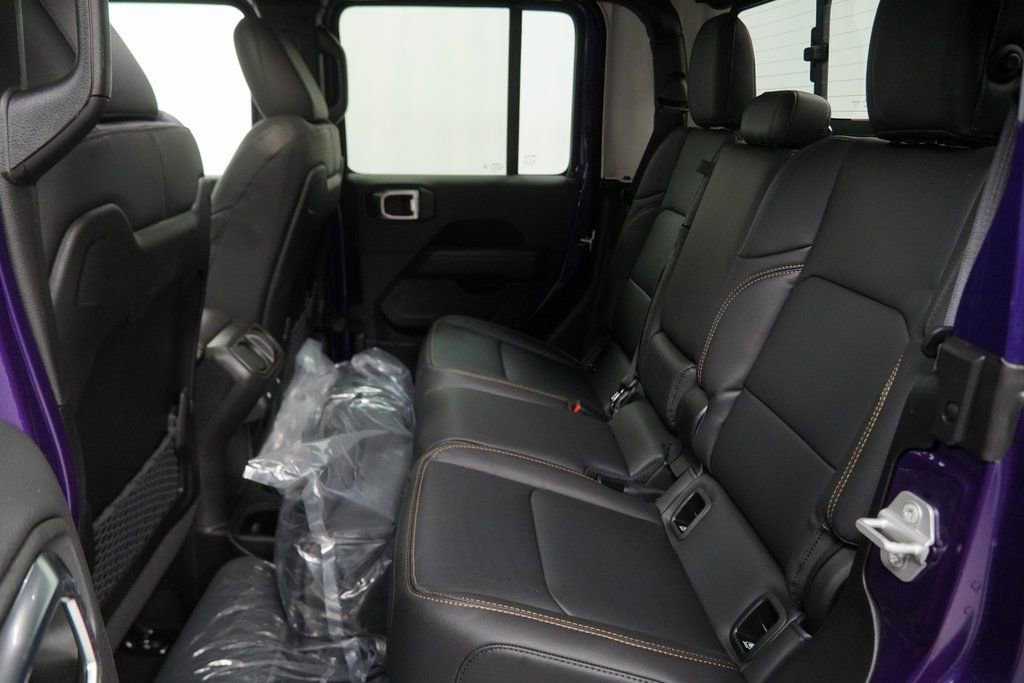 New 2026 Jeep Gladiator Sport image 17